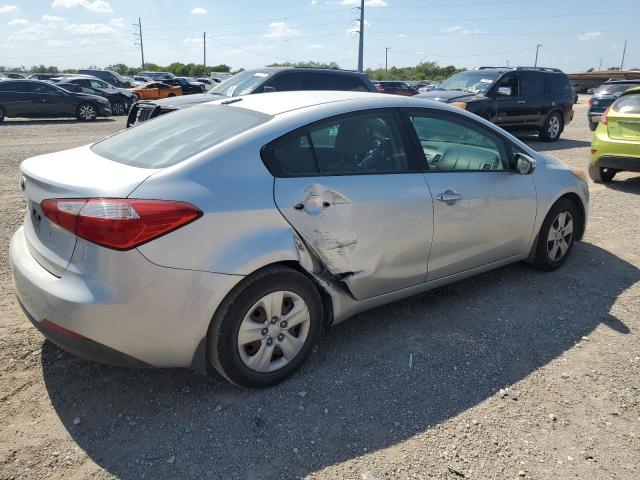 Photo 3 from auction – 2015 KIA FORTE LX with VIN KNAFK4A64F5292338
