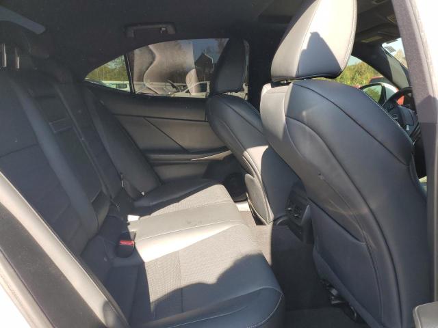 Photo 10 from auction – 2017 LEXUS IS 350 with VIN JTHBE1D24H5028568