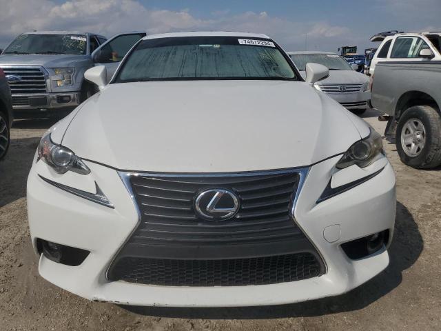 Photo 5 from auction – 2016 LEXUS IS 200T with VIN JTHBA1D2XG5023823