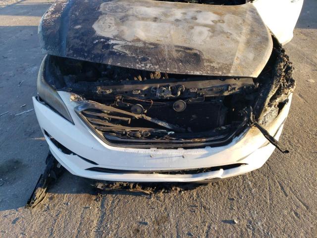 Photo 11 from auction – 2015 HYUNDAI SONATA SPO with VIN 5NPE34AF8FH240318