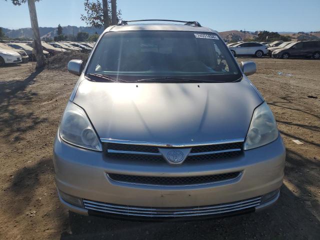 Photo 5 from auction – 2004 TOYOTA SIENNA XLE with VIN 5TDZA22C64S170986