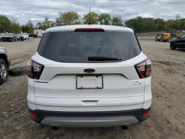 Photo 6 from auction – 2017 FORD ESCAPE SE with VIN 1FMCU9GD0HUE41903