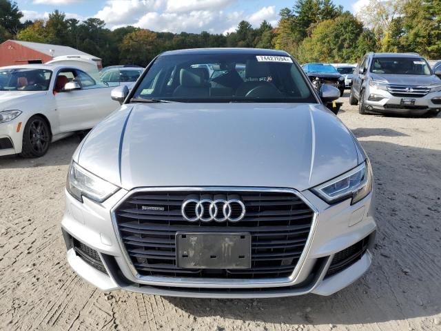 Photo 5 from auction – 2019 AUDI A3 PREMIUM with VIN WAUJEGFF4KA119965