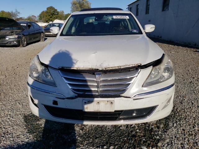 Photo 5 from auction – 2012 HYUNDAI GENESIS 4. with VIN KMHGC4DF7CU156105