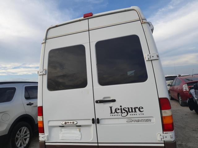 Photo 6 from auction – 2004 SPRINTER 2500 SPRIN with VIN WD2PD744345627663