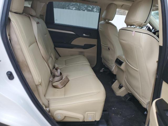 Photo 11 from auction – 2015 TOYOTA HIGHLANDER with VIN 5TDKKRFH3FS112754