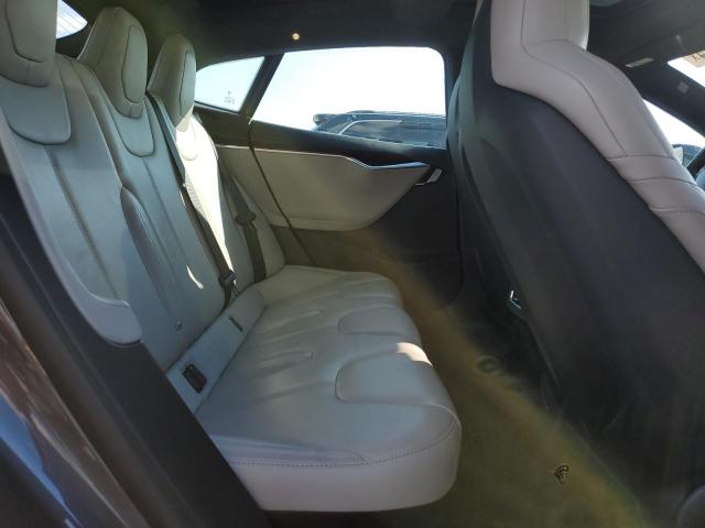 Photo 10 from auction – 2015 TESLA MODEL S with VIN 5YJSA1E25FF111921