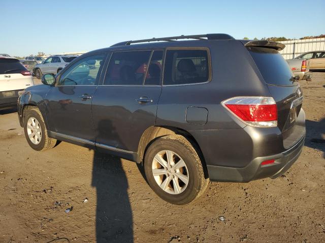 Photo 2 from auction – 2013 TOYOTA HIGHLANDER with VIN 5TDBK3EH1DS210046