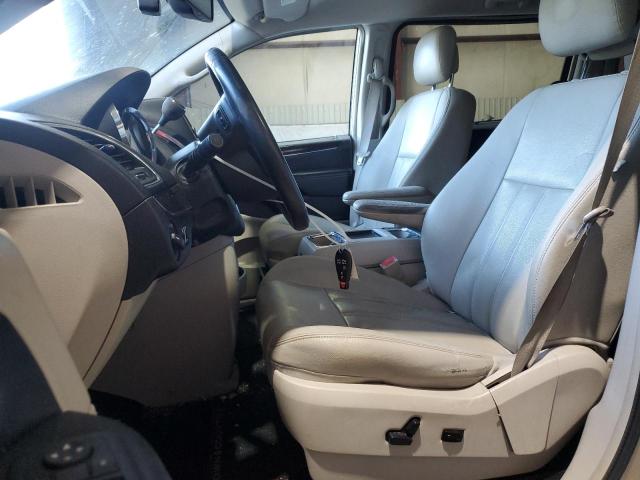Photo 7 from auction – 2016 CHRYSLER TOWN & COU with VIN 2C4RC1BG3GR128683