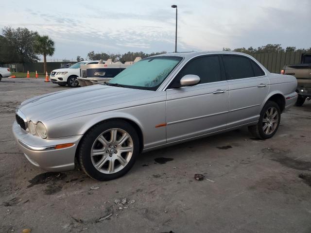 JAGUAR XJ8 2004 with VIN SAJEA71C54SG01326 - Photo from auction