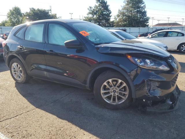Photo 4 from auction – 2020 FORD ESCAPE S with VIN 1FMCU0F61LUC00245
