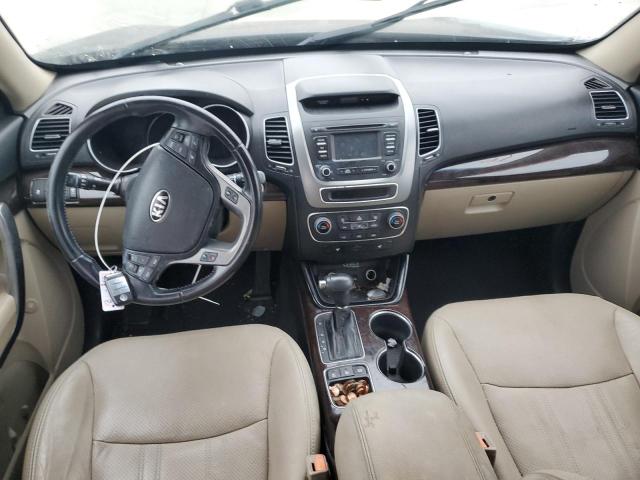 Photo 8 from auction – 2015 KIA SORENTO EX with VIN 5XYKU4A71FG578675