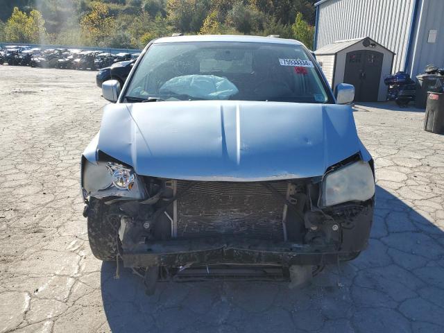 Photo 5 from auction – 2013 CHRYSLER TOWN & COU with VIN 2C4RC1BG7DR706232
