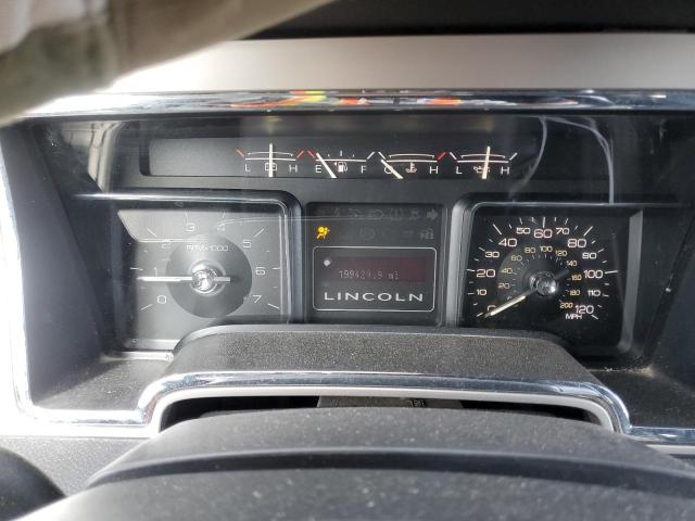 Photo 9 from auction – 2010 LINCOLN NAVIGATOR with VIN 5LMJJ2J51AEJ07241