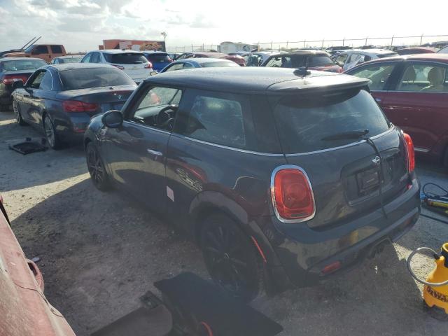 Photo 2 from auction – 2015 MINI COOPER S with VIN WMWXP7C5XF2A60942