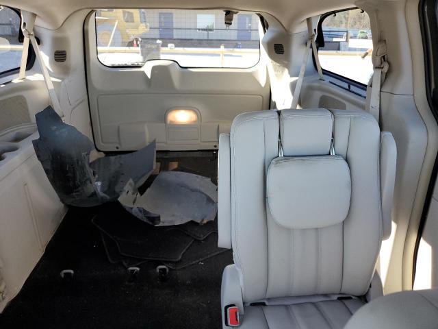 Снимка 10 от търг – 2016 CHRYSLER TOWN & COU с VIN 2C4RC1BG1GR190888