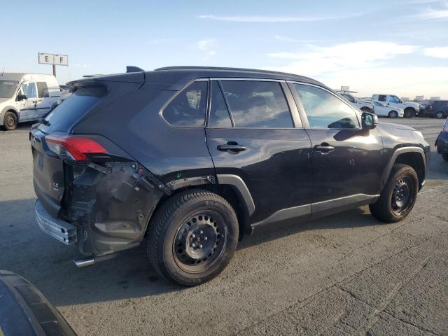 Photo 3 from auction – 2019 TOYOTA RAV4 LE with VIN 2T3F1RFV5KW055198