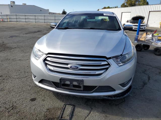 Photo 5 from auction – 2013 FORD TAURUS LIM with VIN 1FAHP2F80DG126000