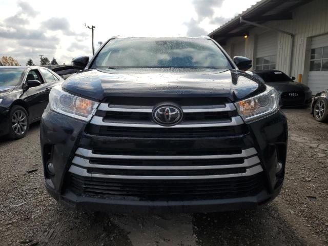 Photo 5 from auction – 2017 TOYOTA HIGHLANDER with VIN 5TDJZRFH5HS357162