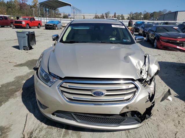 Photo 5 from auction – 2018 FORD TAURUS LIM with VIN 1FAHP2F85JG106255