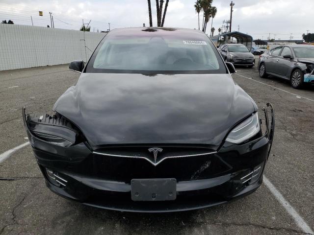 Photo 5 from auction – 2019 TESLA MODEL X with VIN 5YJXCAE23KF151036