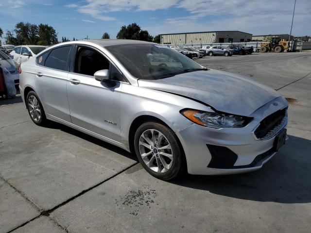 Photo 4 from auction – 2019 FORD FUSION SE with VIN 3FA6P0LU0KR119759