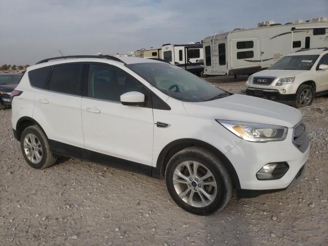 Photo 4 from auction – 2017 FORD ESCAPE SE with VIN 1FMCU0GD2HUE12608