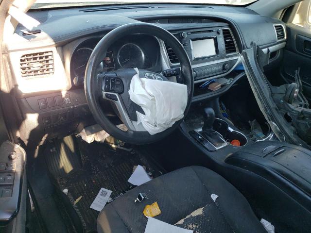 Photo 8 from auction – 2017 TOYOTA HIGHLANDER with VIN 5TDBZRFH4HS432843