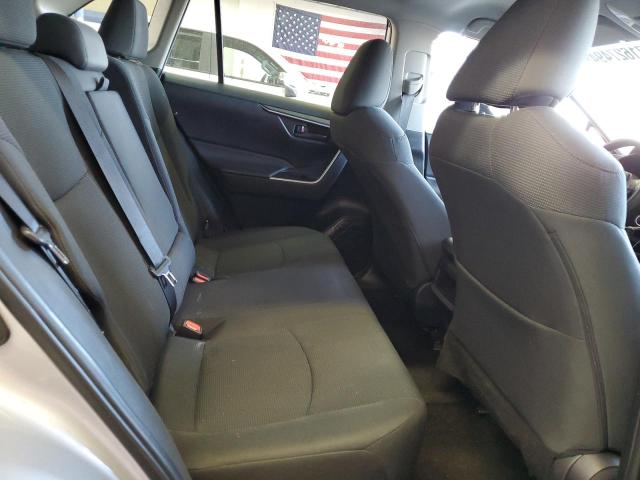 Photo 10 from auction – 2021 TOYOTA RAV4 LE with VIN 2T3F1RFV0MW201686