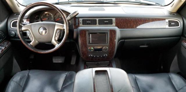 Photo 8 from auction – 2011 GMC YUKON DENA with VIN 1GKS2EEF2BR167542