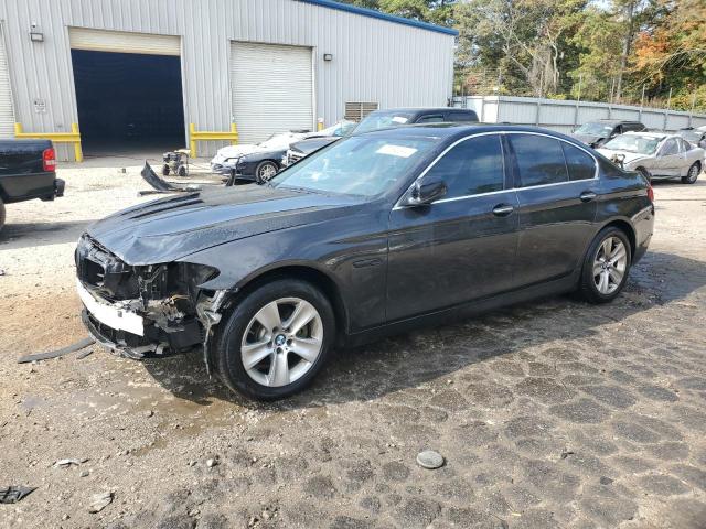 BMW 528 I 2012 with VIN WBAXG5C59CDW92400 - Photo from auction