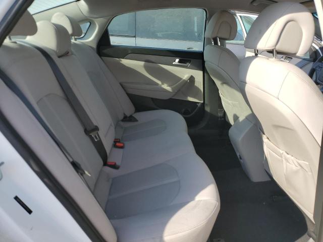 Photo 10 from auction – 2017 HYUNDAI SONATA SE with VIN 5NPE24AF7HH474097