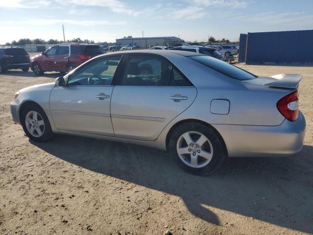 Photo 2 from auction – 2004 TOYOTA CAMRY LE with VIN 4T1BE32K44U920816