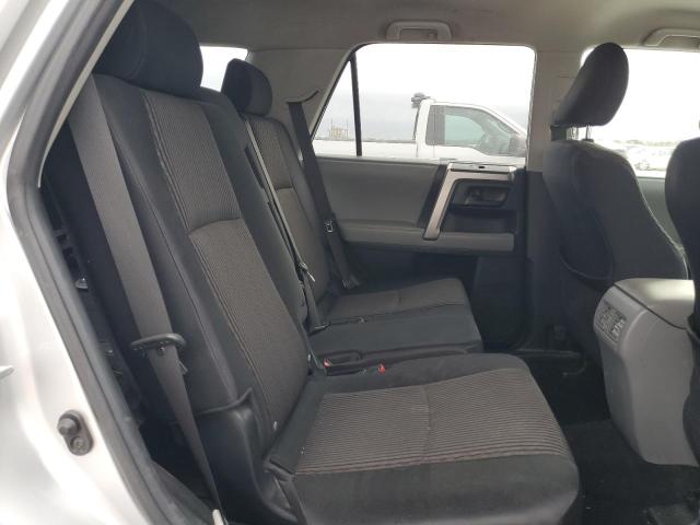 Photo 11 from auction – 2010 TOYOTA 4RUNNER SR with VIN JTEZU5JR4A5007975