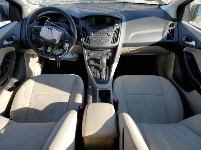 Zdjęcie 8 z aukcji – 2017 FORD FOCUS SE z VIN 1FADP3K25HL274856