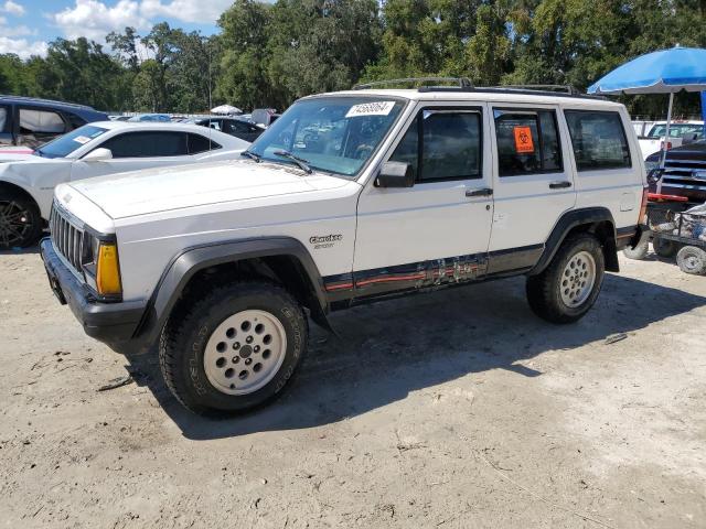 JEEP CHEROKEE S 1996 with VIN 1J4FT68S4TL131956 - Photo from auction