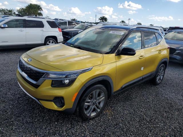 KIA SELTOS S 2021 with VIN KNDEU2AA2M7118514 - Photo from auction
