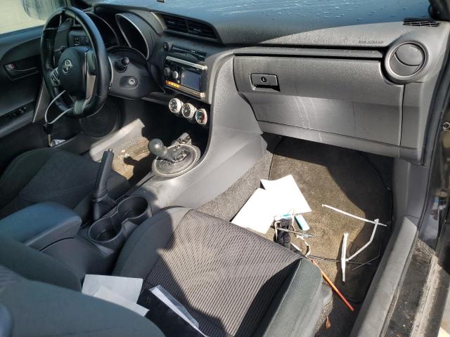 Photo 8 from auction – 2011 TOYOTA SCION TC with VIN JTKJF5C71B3002195