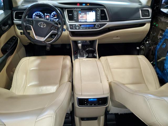 Photo 8 from auction – 2017 TOYOTA HIGHLANDER with VIN 5TDJZRFH1HS437493