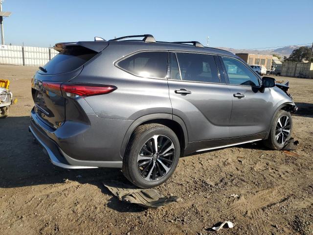 Photo 3 from auction – 2021 TOYOTA HIGHLANDER with VIN 5TDJZRAH8MS036945