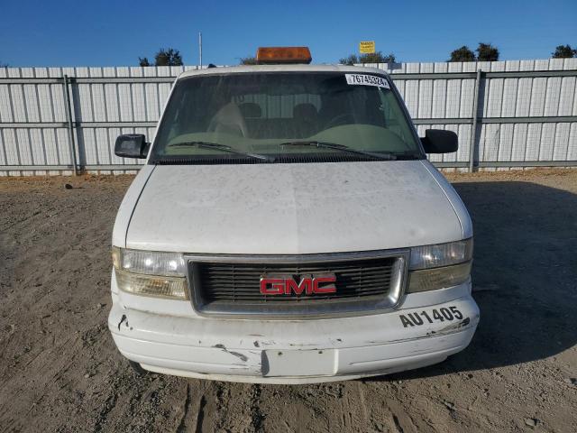 Photo 5 from auction – 2000 GMC SAFARI XT with VIN 1GKDM19W4YB513291