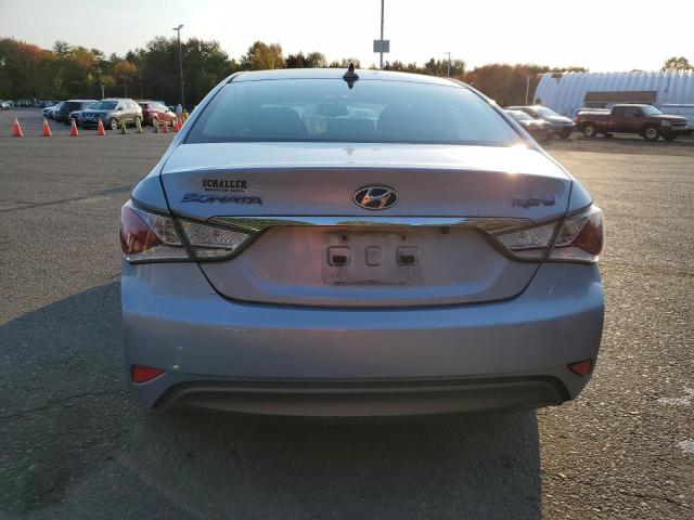 Photo 6 from auction – 2011 HYUNDAI SONATA HYB with VIN KMHEC4A42BA004629