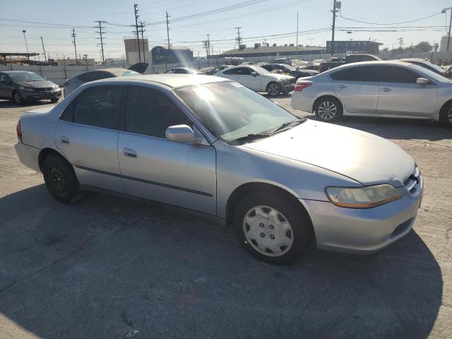 Photo 4 from auction – 2000 HONDA ACCORD with VIN 1HGCG6652YA079919
