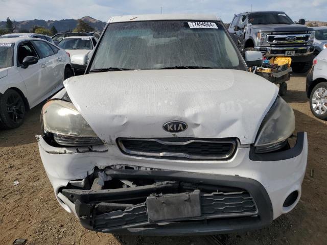 Photo 5 from auction – 2013 KIA SOUL + with VIN KNDJT2A65D7522145