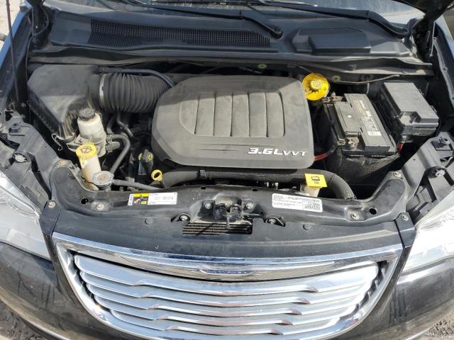 Photo 12 from auction – 2016 CHRYSLER TOWN & COU with VIN 2C4RC1BG9GR293508