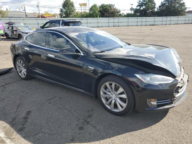 Photo 4 from auction – 2013 TESLA MODEL S with VIN 5YJSA1CG5DFP20857