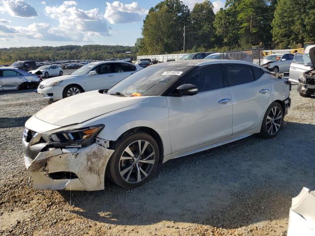 NISSAN MAXIMA 3.5 2017 with VIN 1N4AA6AP4HC375308 - Photo from auction