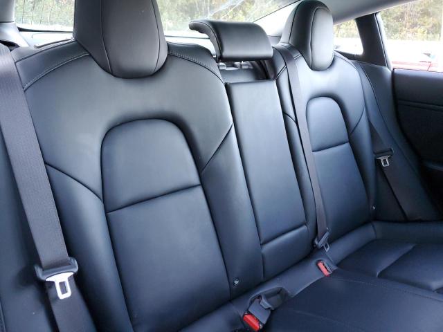 Photo 10 from auction – 2018 TESLA MODEL 3 with VIN 5YJ3E1EA6JF092675