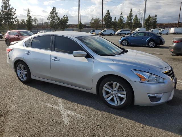 Photo 4 from auction – 2015 NISSAN ALTIMA 2.5 with VIN 1N4AL3AP0FC282968