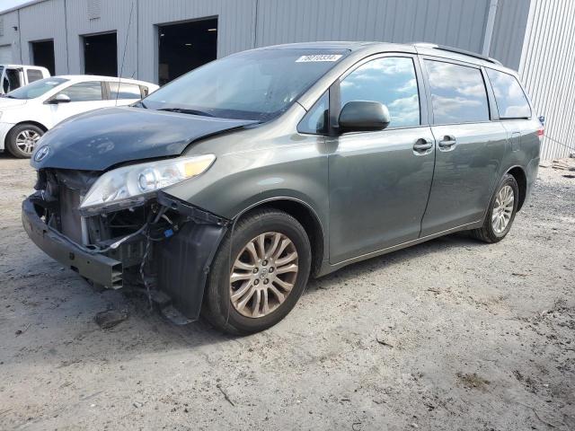 Photo 1 from auction – 2012 TOYOTA SIENNA XLE with VIN 5TDYK3DC6CS256177